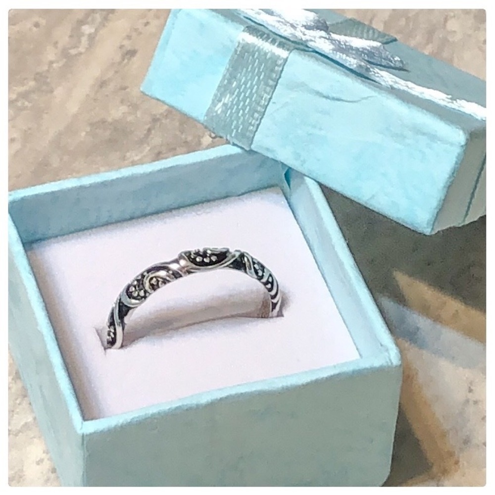 💕Beautiful Bali Style Sterling Silver Ring💕 - Picture 4 of 8